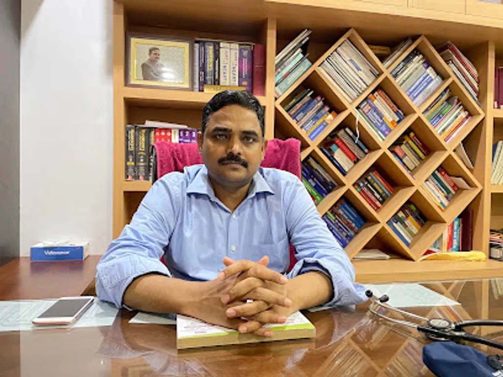 Dr. Mukesh Kumar – photo 1